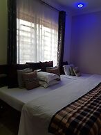 MINACHAI HOUSE BNB