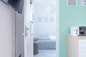 Tosi lovely Flat