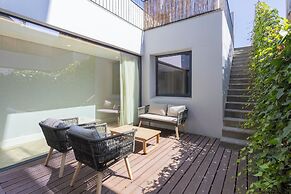 Pool Paradise Apartment C