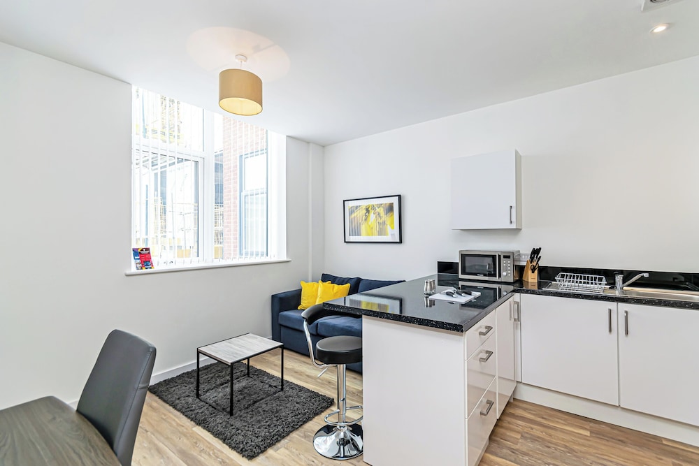 City Suites by Guestz