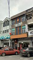 THE 1975 HOTEL EMPIRE