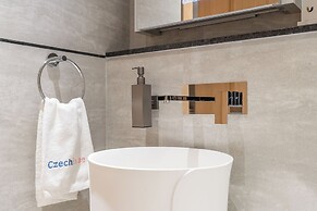 Czechin - Modern Studio JVC