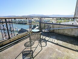 Captains Quarters