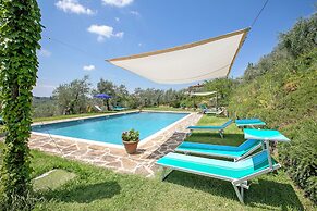 Relaxing Tuscan Country Near Florence