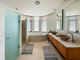 The Beachfront Oasis
