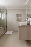 Bantry Place - Luxury Apartment