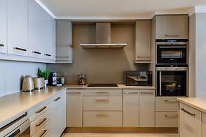 Bantry Place - Luxury Apartment