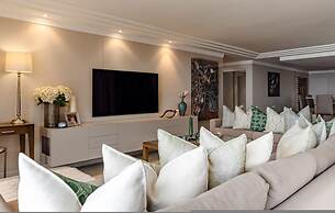 Bantry Place - Luxury Apartment