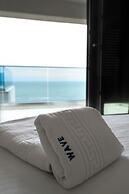 Wave 2 Promenada Apartments