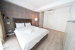 Wave 2 Promenada Apartments