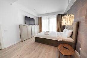 Wave 2 Promenada Apartments