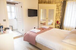 La Grenadine Hotel
