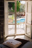 La Grenadine Hotel