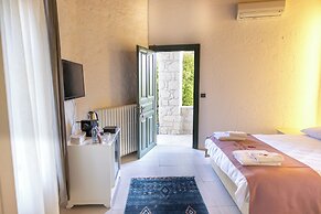 La Grenadine Hotel