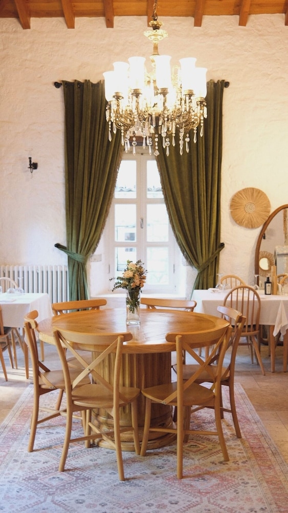 La Grenadine Hotel