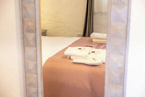 La Grenadine Hotel