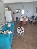 Simousi Beach House