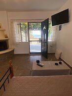 Simousi Beach House