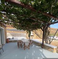 Simousi Beach House