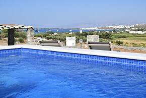 Happy 2-bedroom sea View House Pool Jacuzzi