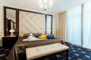 Hotel Palace Marina Dinevi