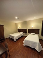 Hotel & Suites El Quijote