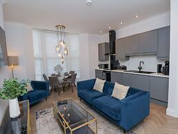 The Salisbury Apartment 201