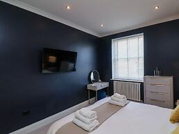 The Salisbury - 1 Bedroom Apartment