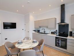 The Salisbury - 1 Bedroom Apartment