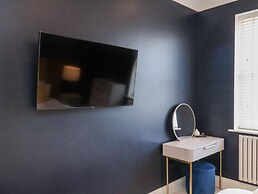 The Salisbury - 1 Bedroom Apartment