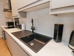 The Salisbury 1 Bed Classic Apartment