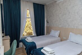 HOTEL MERCURI MERIDIAN