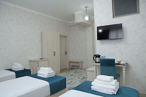 HOTEL MERCURI MERIDIAN
