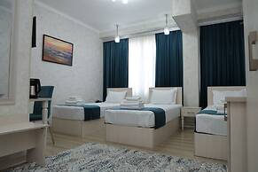 HOTEL MERCURI MERIDIAN