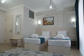 HOTEL MERCURI MERIDIAN