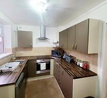 Long Stay 3BR House With Parking