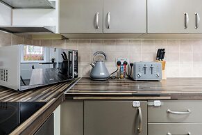 Long Stay 3BR House With Parking