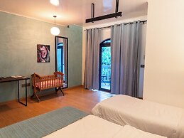 Zinnia Villa