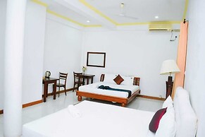 Hotel Sobana Lake Front