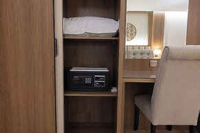 Sakura City Hotel