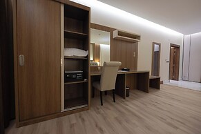 Sakura City Hotel