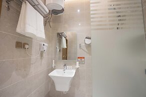 Sakura City Hotel