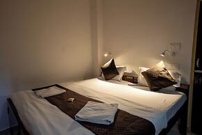 Varanasi Rest House