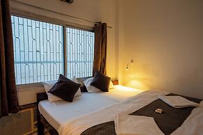 Varanasi Rest House