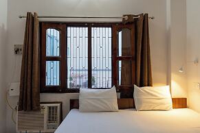 Varanasi Rest House