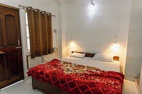 Varanasi Rest House