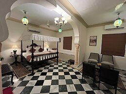 HOTEL RAJ MAHAL THE PALACE