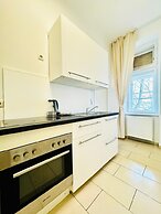 Cozy 2BR for 5 Near Schönbrunn