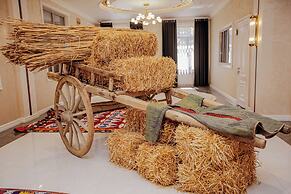 SILK ROAD EMPIRE HOTEL