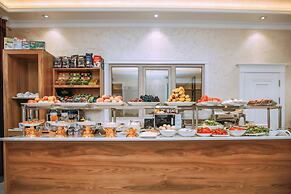 SILK ROAD EMPIRE HOTEL